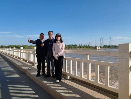 从“中国生态肉苁蓉名县”到光伏治沙融合——磴口县深化生态产品价值转化助力乡村振兴